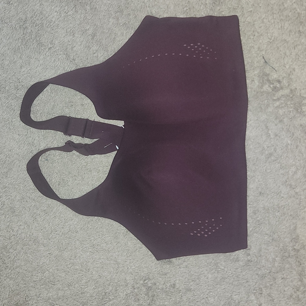 Lululemon sports bra 36DDD